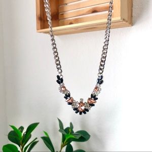 NWOT AE Statement Necklace